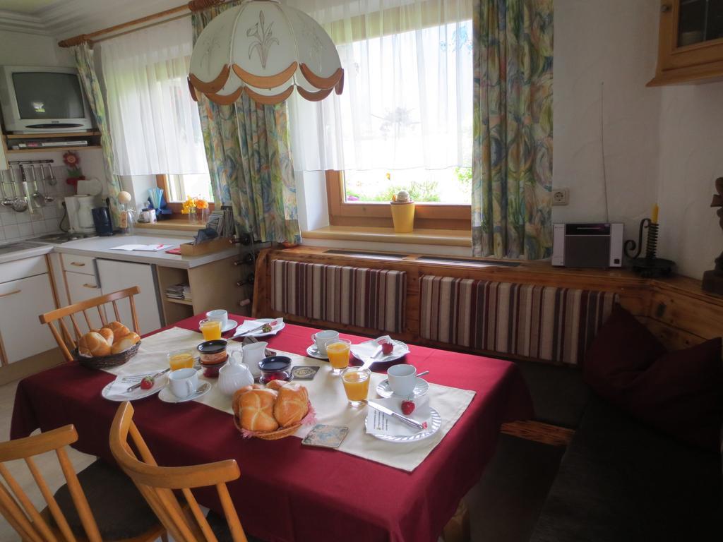 Gaestehaus Scharler Нойкирхен-ам-Гросфенедигер Экстерьер фото